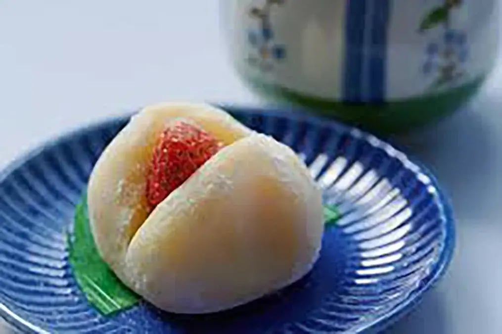Strawberry Mochi Ice Cream Bites
