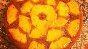 Discover the Story and Recipe of Pineapple Upside-Down Cake: Easy Cake Recipes