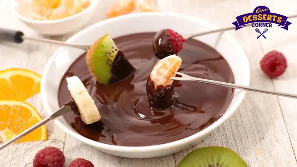 discovering-unconventional-chocolate-syrup-hacks-3