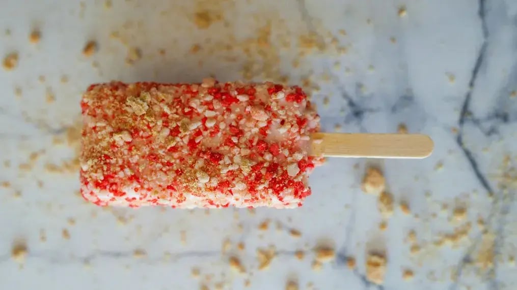 Classic Cherry Popsicles