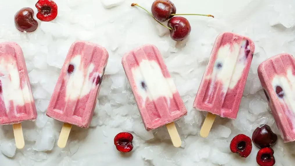 Classic Cherry Popsicles