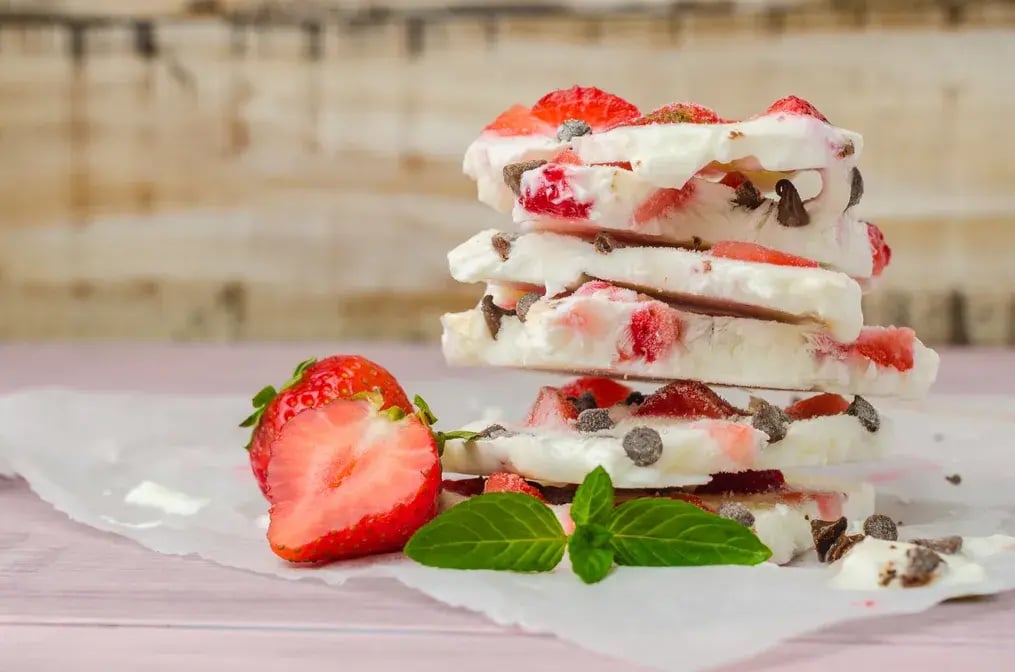White Chocolate & Cranberry Bark