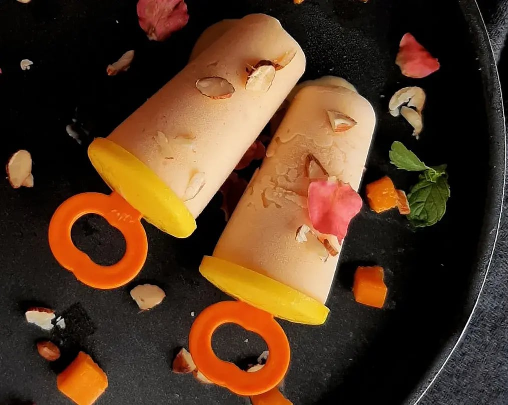 Thandai kulfi with mangoes
