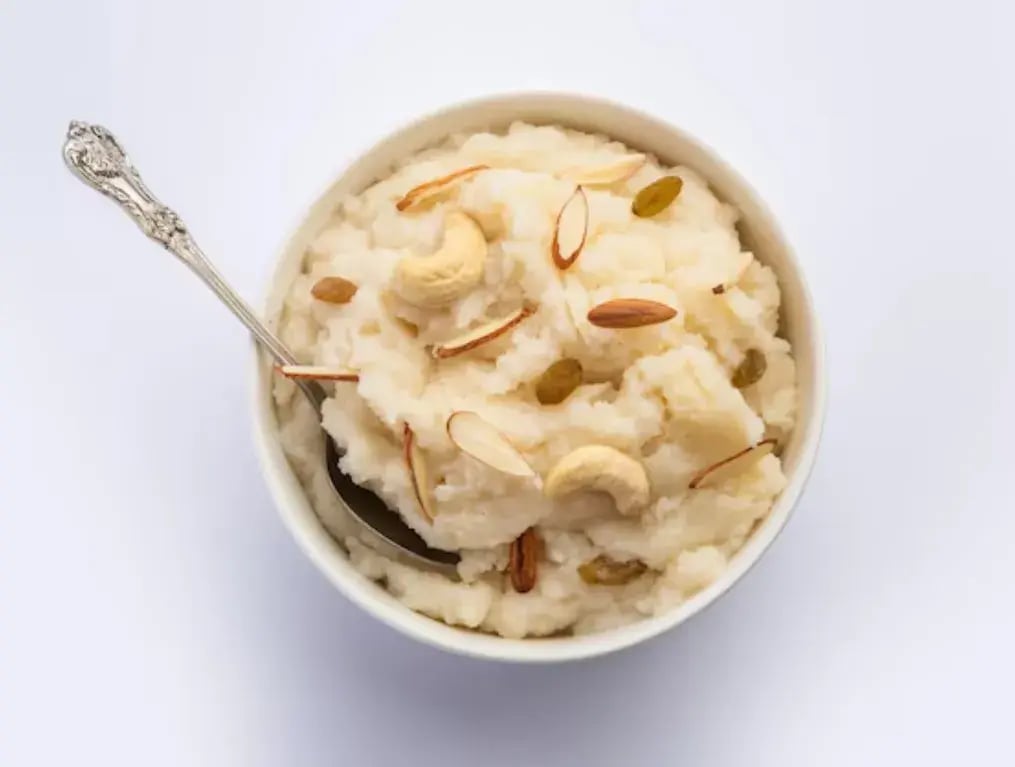 Suji Halwa – The Classic Prasad Sweet