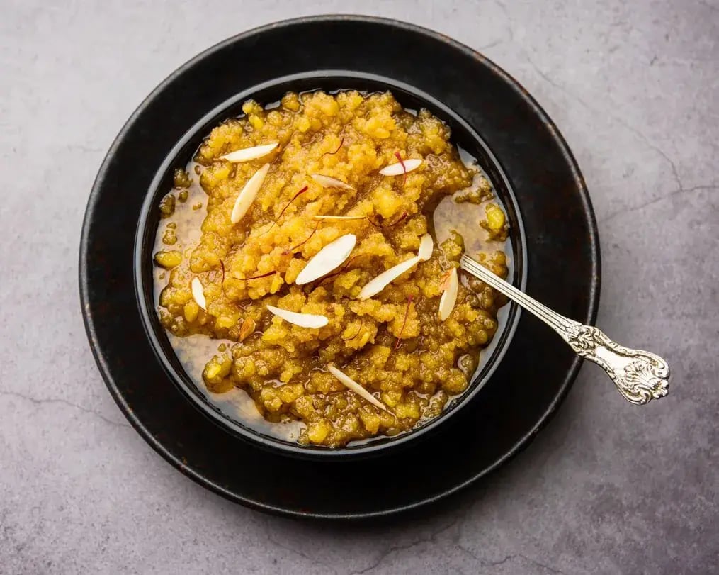 ghee rich besan halwa with nuts