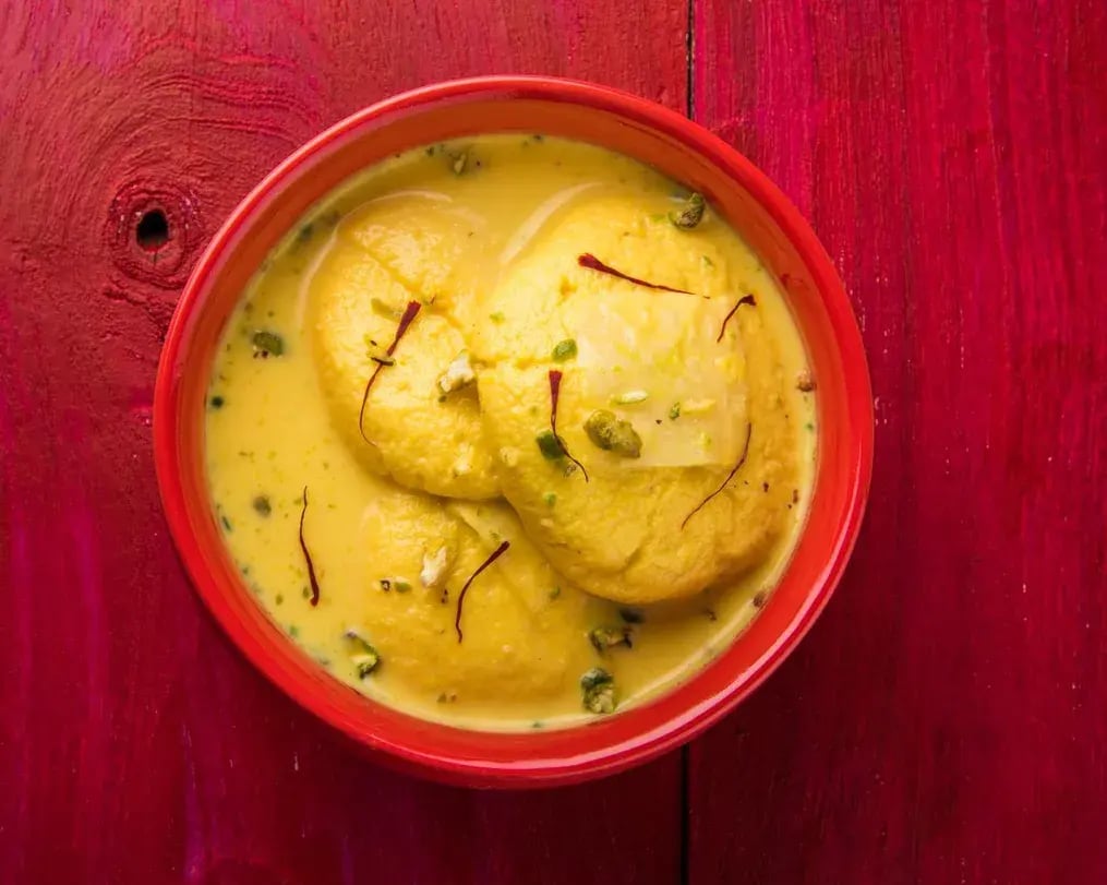 rasmalai balls in milk