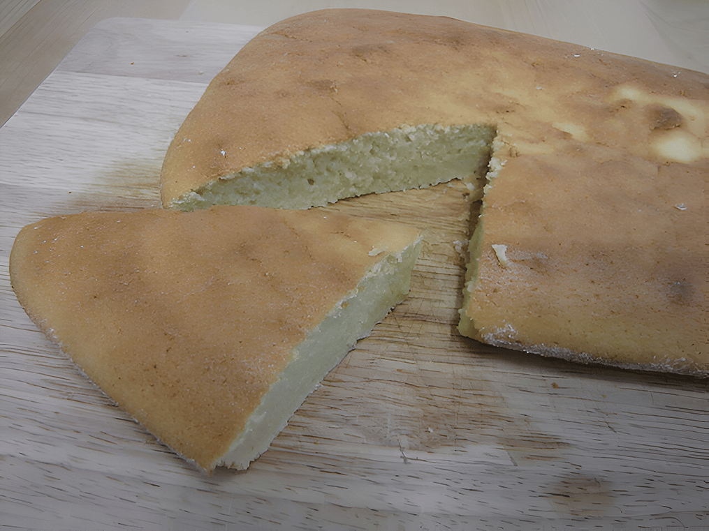 gateau-au-yaourt-from-wikimedia-commons