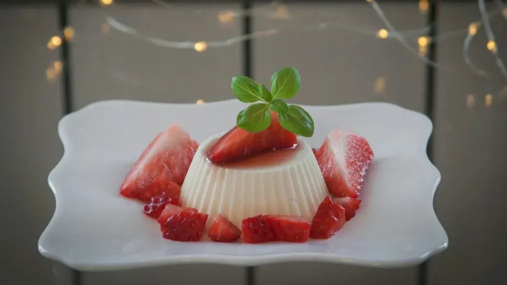 Elegant Oreo-Infused Panna Cotta with a Bournville Chocolate Dusting - panna cotta