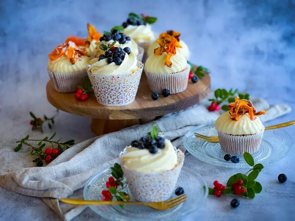 Explore Filled Cupcake Recipes That Bring Surprising Flavors in Every Bite - Lemon Cupcake 3