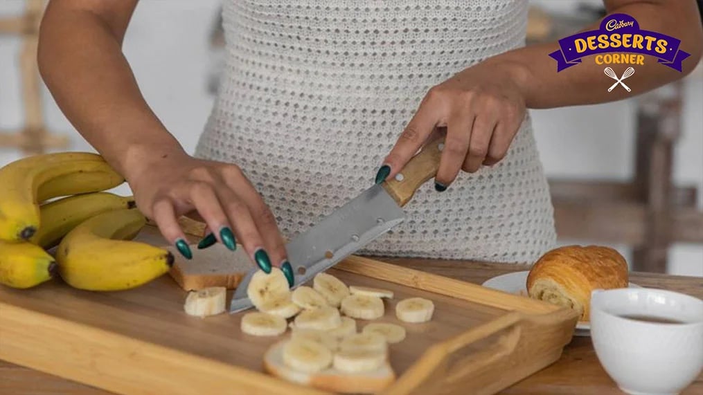 chopping-bananas-for-grilling