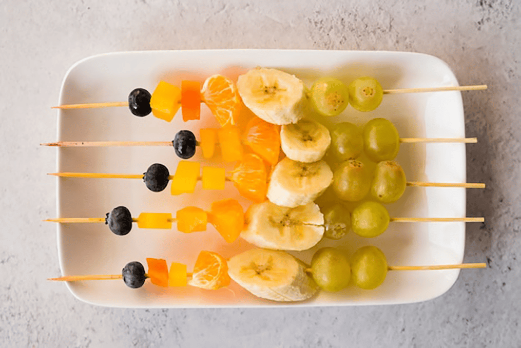rainbow-fruit-skewers-4
