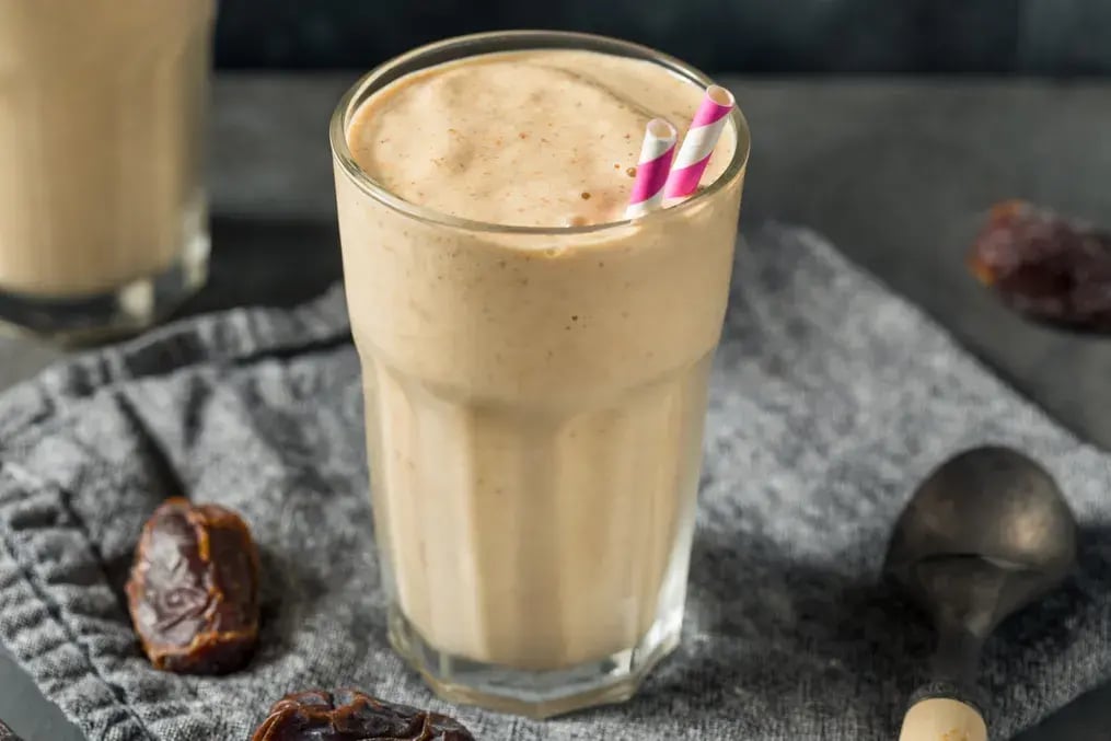Chilled Date Shake