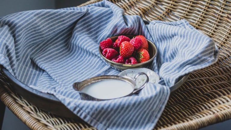 Fruity Dips featuring 3 ingredient desserts and more classics