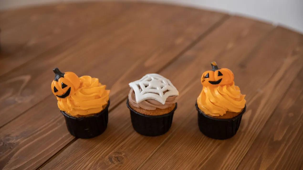 Halloween Treats for Halloween: 10 Easy Homemade Ideas for Indian Kids' Parties