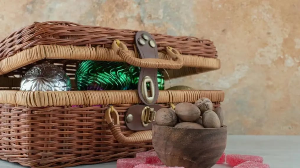 DIY Chocolate Hamper Box Ideas