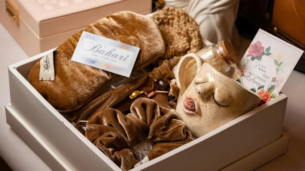 DIY Chocolate Hamper Box Ideas