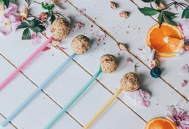 Healthy and Convenient Sweet Snacks That Are Perfect for Office Goers: Quick Dessert Recipe Ideas 