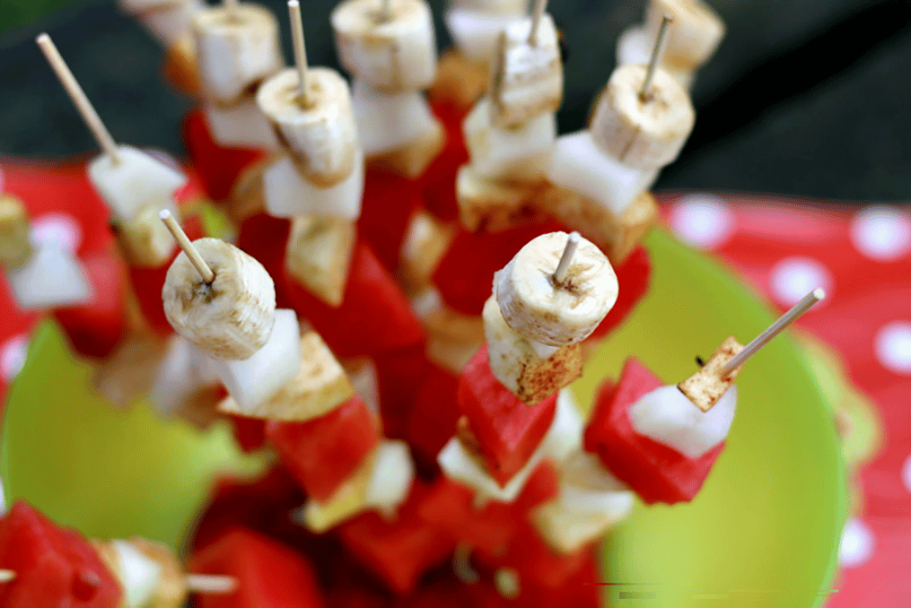 fruit-kebabs