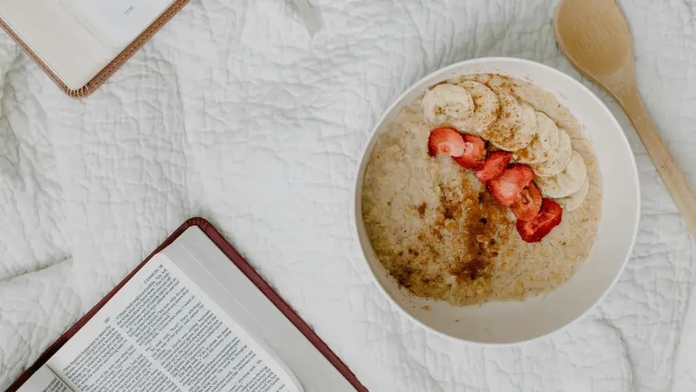 Healthy Breakfast Idea: Strawberries and Cream Oats with Dairy Milk Shavings - you can use any fruits on oats
