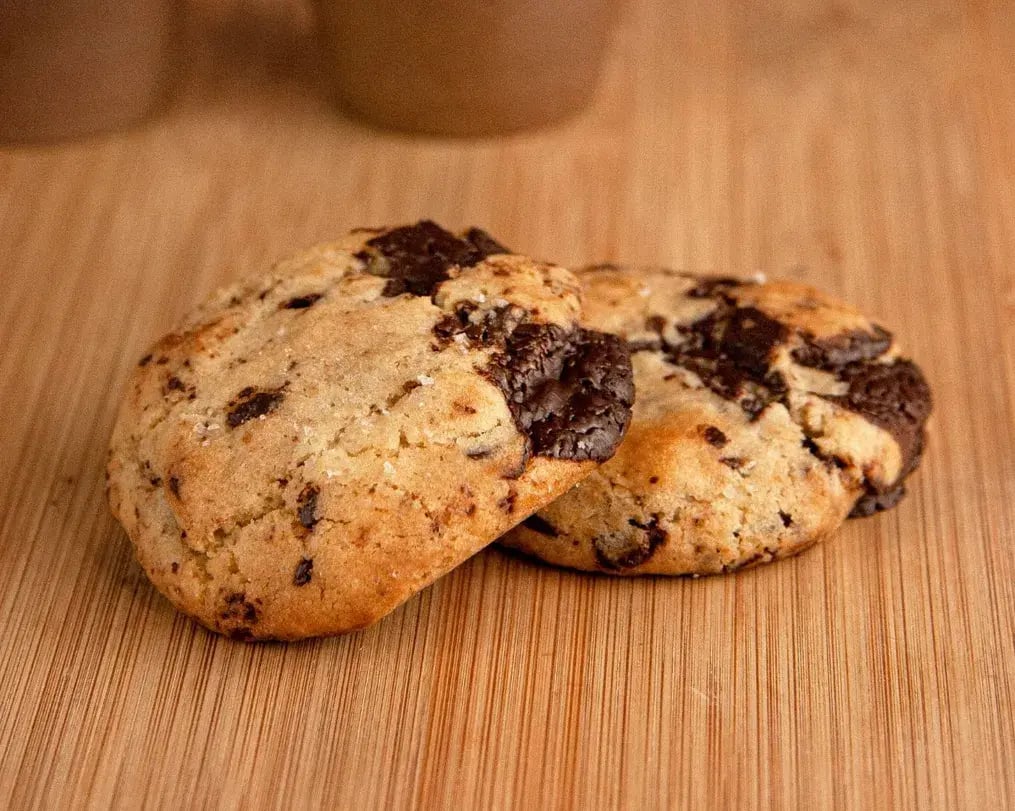Oatmeal Cookies With Dairy Milk Chocolate Chunks Healthy