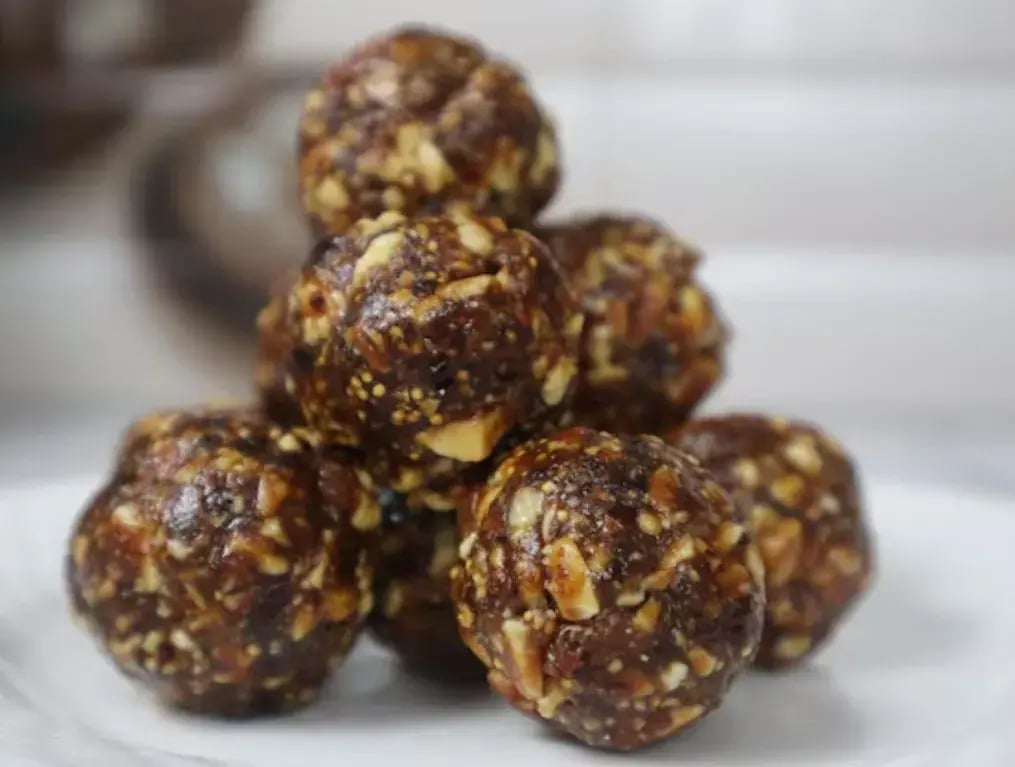 Dry Fruit Ladoo 3