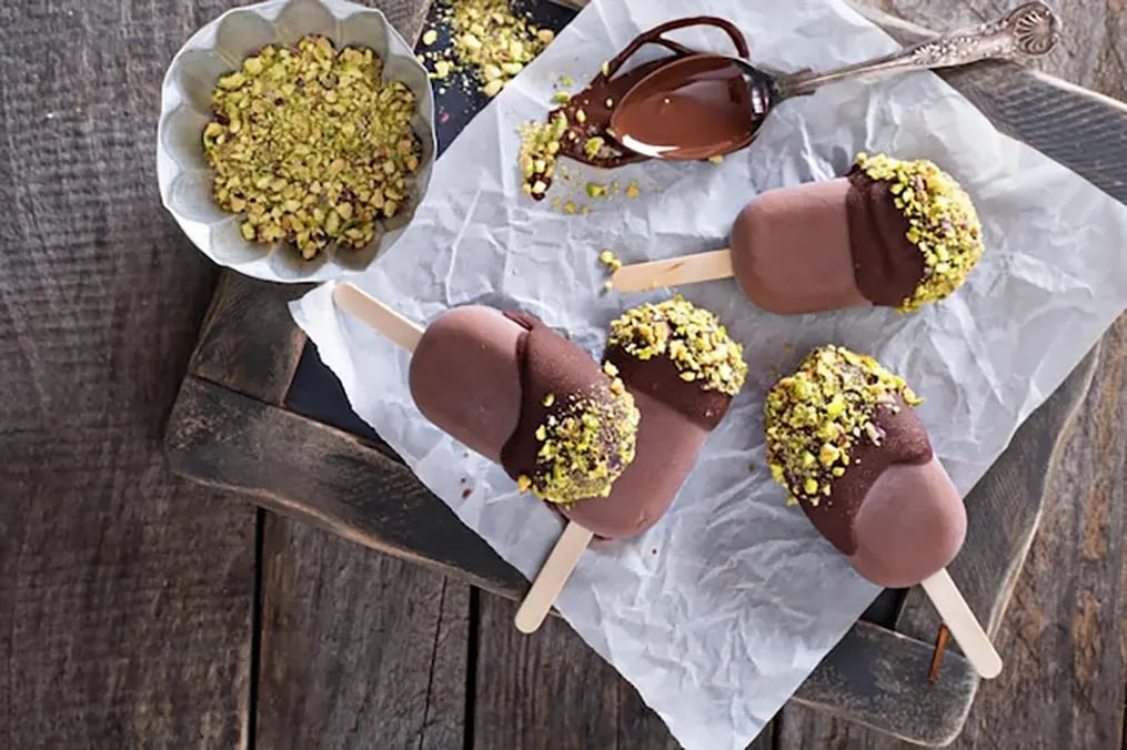 pistachio-and-dark-chocolate-kulfi