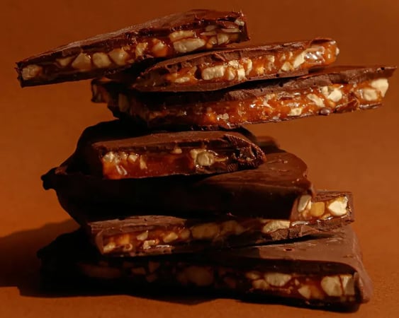 Homemade Dark Chocolate Almond Bark: Recipe & Tips