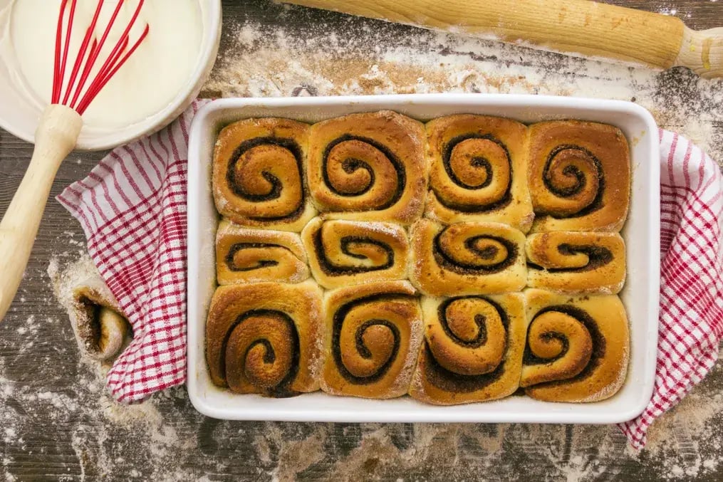 Honey-Glazed Cinnamon Rolls