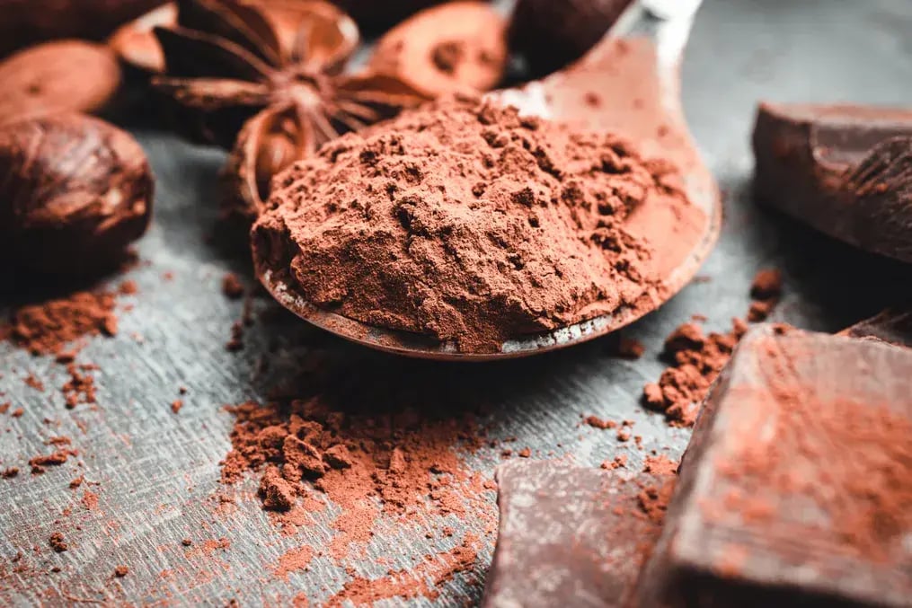 Sprinkle Of Cinnamon Or Nutmeg