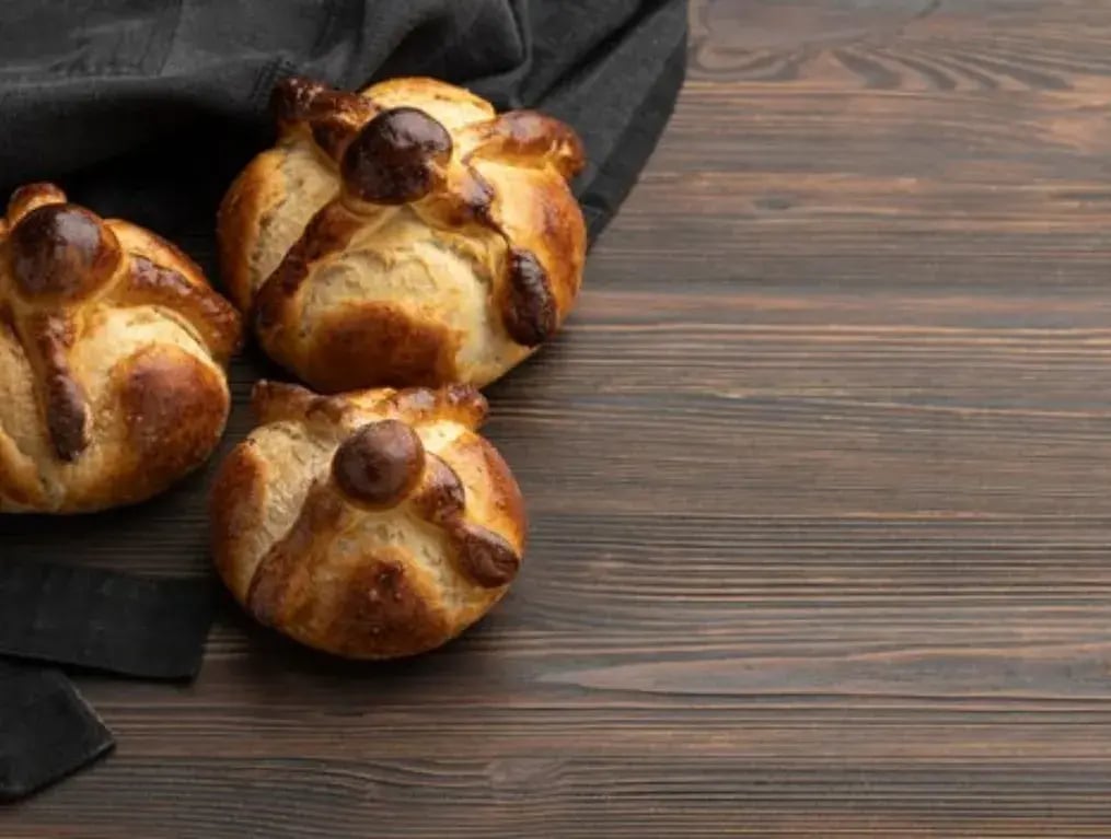 Hot Cross Buns Recipe: A Timeless Easter Classic with a Modern Twist - Introduction