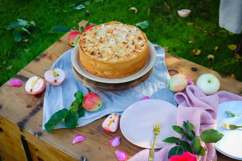 Apple Crumble Cheesecake with Choclairs Glaze