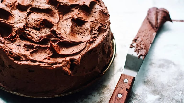 How to Bake the Perfect Coffee Oreo Chocolate Cake: A Step-by-Step Recipe