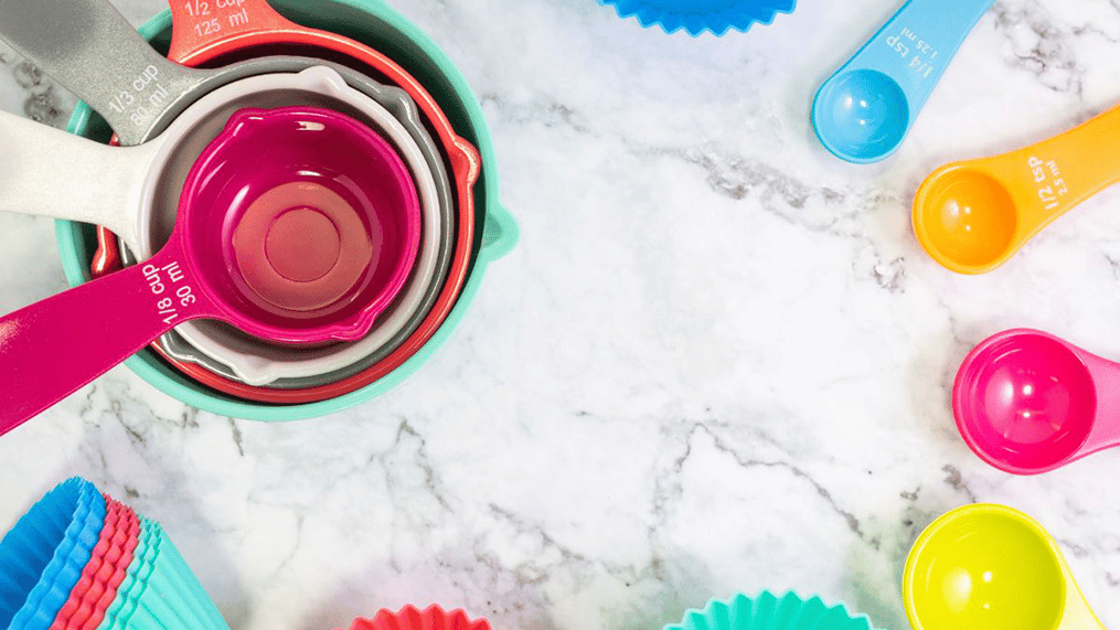 how-to-clean-your-measuring-spoons-after-the-messiest-of-bakes-3