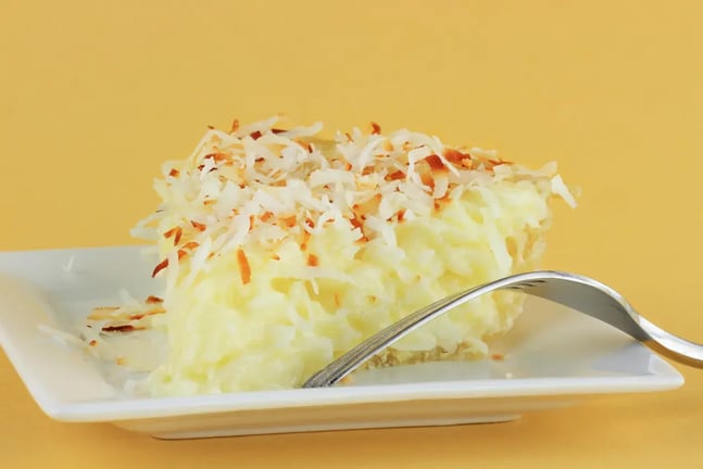 How to Create a Perfectly Crisp Almond Topping for Coconut Cream Pie - Coconut Cream Pie with Almond Crunch