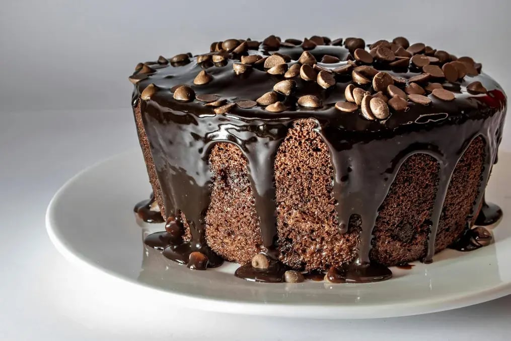 Chocolate Ganache on Chocolate Cake