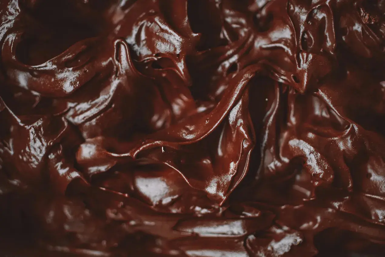How to Create a Rich and Glossy Bournville Ganache for Mousse