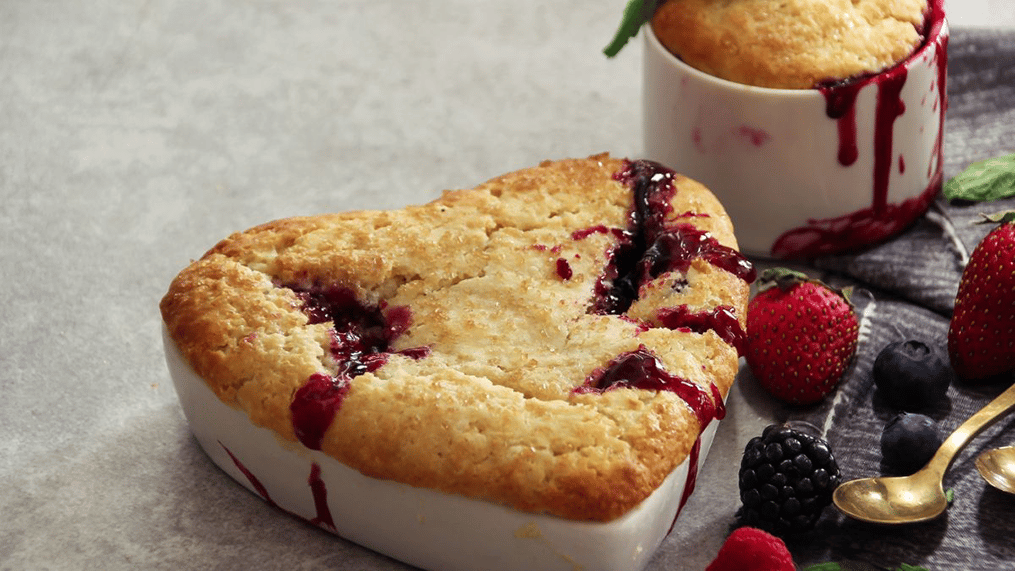 how-to-elevate-even-the-simplest-fruit-cobbler-3