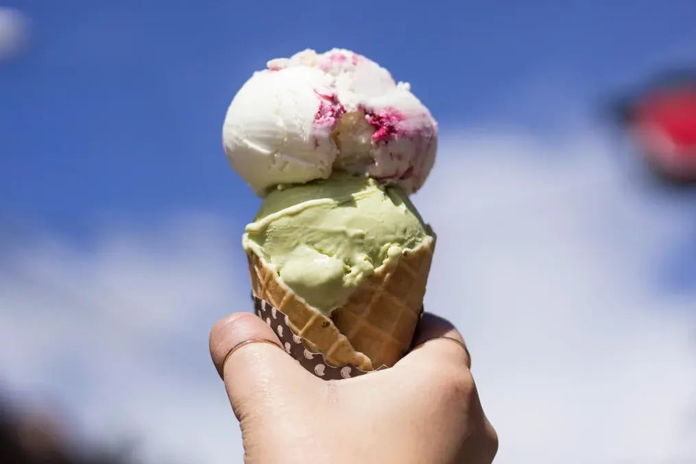 Crispello Filled Gelato