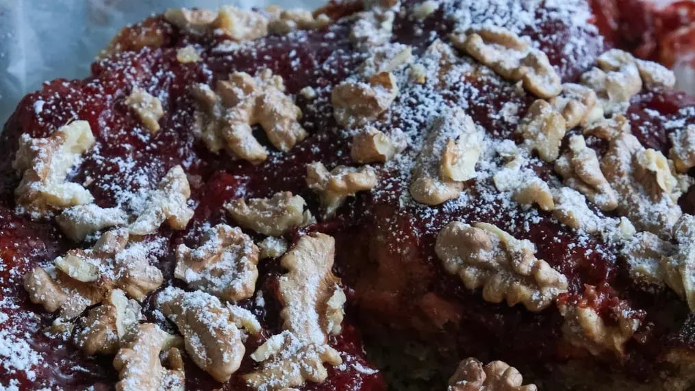 Tart with Walnuts