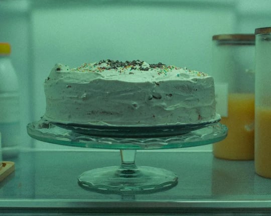 icebox cake with Crunchy Oreo Crust and Almonds