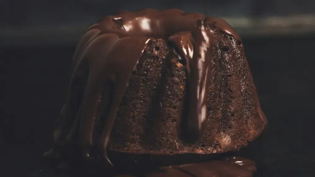 Chocolate Drizzle for Bundt Cake