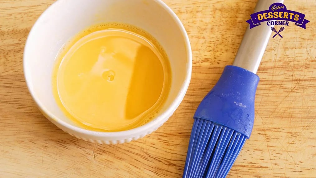 how-to-make-an-egg-wash-3-updated