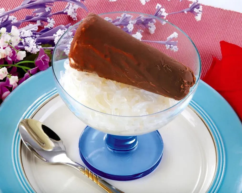 malai kulfi with dark chocolate
