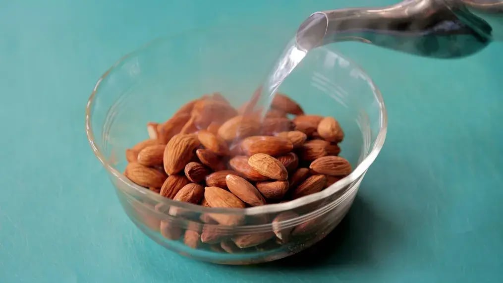 Soaked Almonds