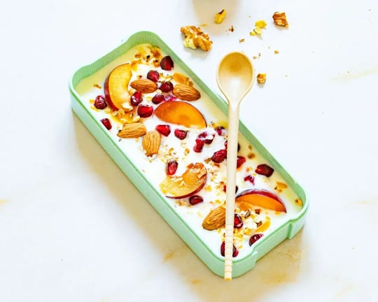 Fruit custard with fruits