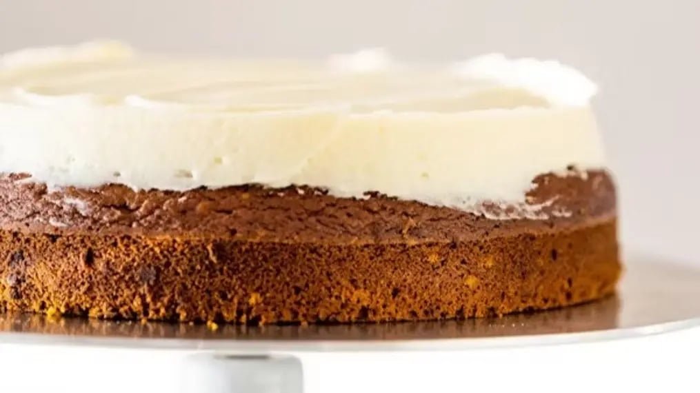 apply-crumb-frosting