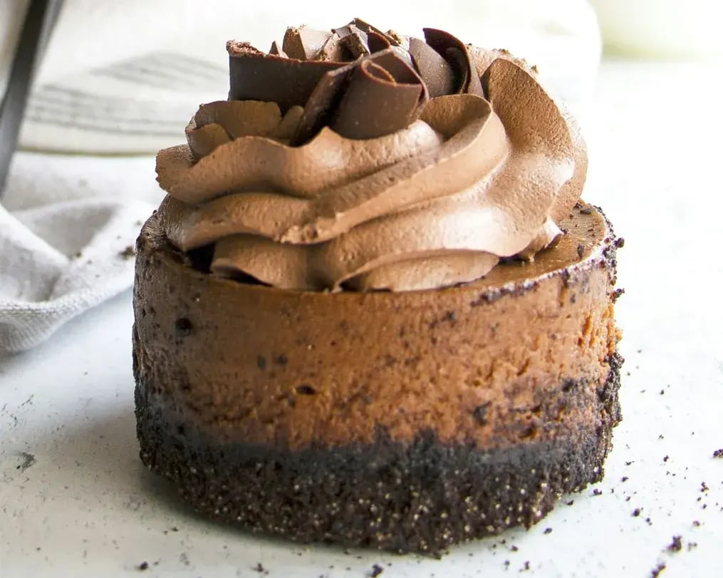 Chocolate Cheesecake With Chocolate Cream