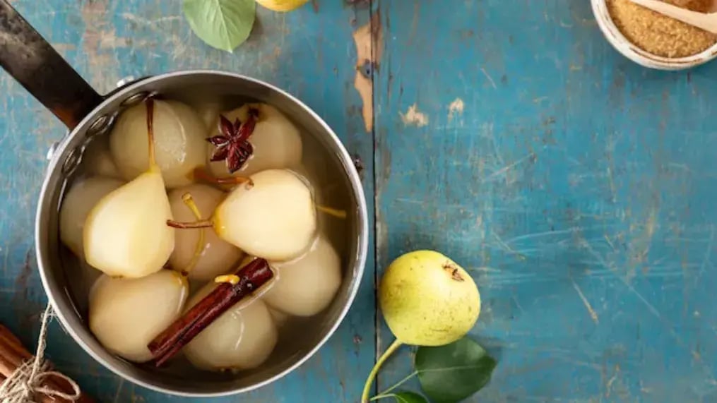 How To Make Poached Pears For Desserts