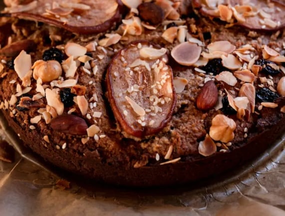 How to Make the Perfect Parsi Date Cake: Tips, Tricks & Variations