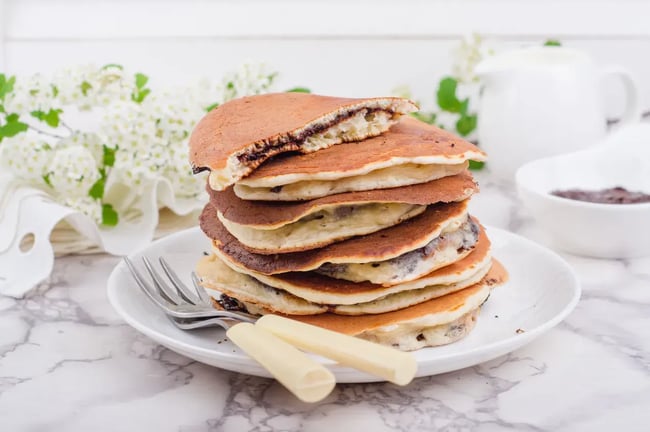 How to Make the Perfect Stuffed Pancakes for an Eid Brunch